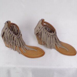 NOT RATED size 9.5 taupe faux-suede fringed wedge-heel thong sandals